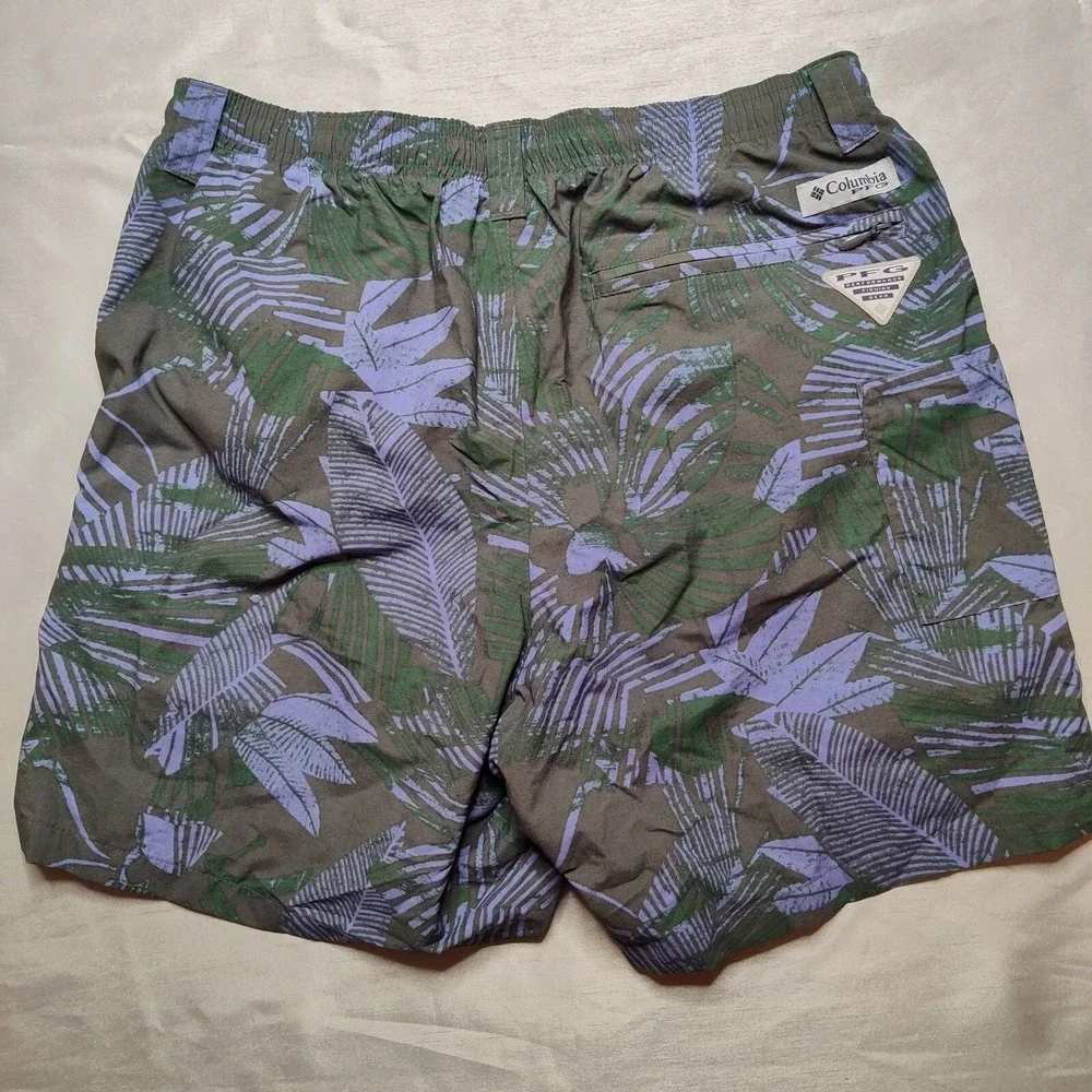 Columbia‎ PFG Men Small Super Backcast Navy Hawaiian Nylon 6